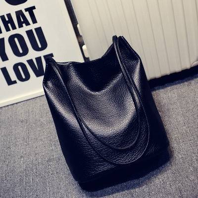 Black Bucket Shoulder Bags