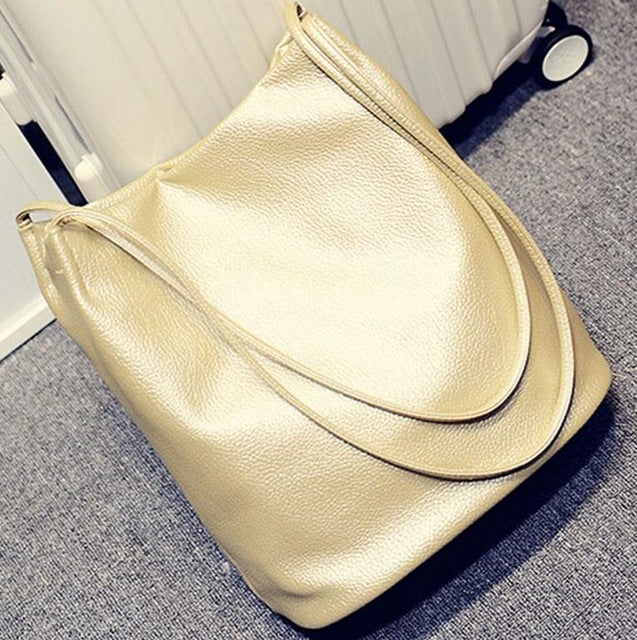 Black Bucket Shoulder Bags
