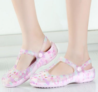 female casual beach sandals